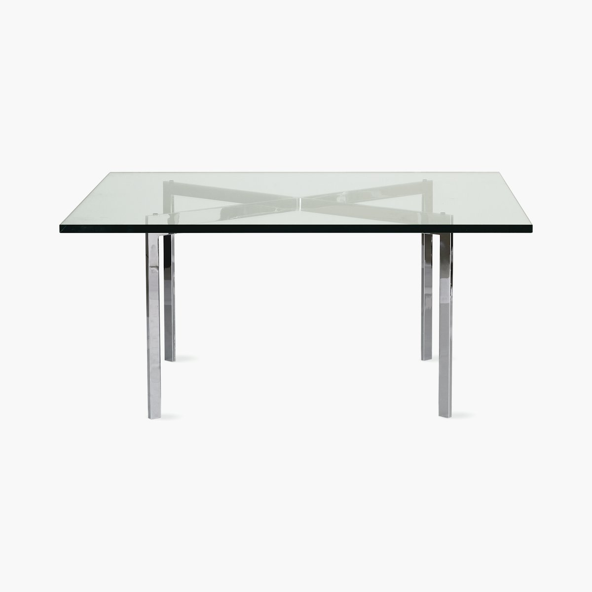 Barcelona&reg; Table